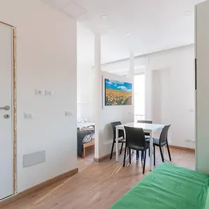 Cimiano 22, New Milán